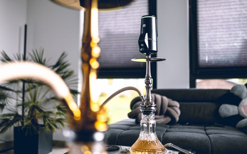 Hookah with Alcohol: Does It Work and Is It Safe?